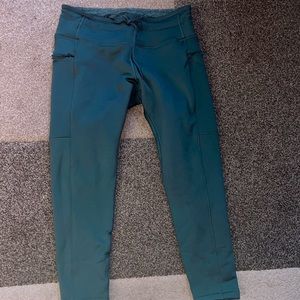 Old Navy XL petite Go Dry high rise fleece lined leggings